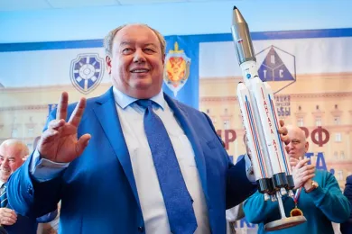 Власов Юрий Вениаминович