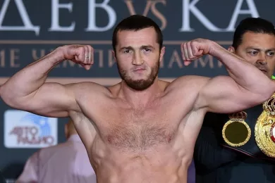 Боксер Денис Лебедев защитил титул чемпиона мира по версии WBA