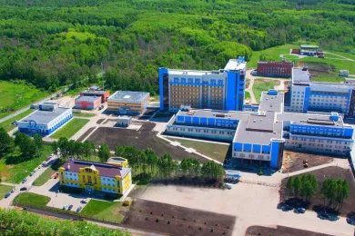 Владимир Волков провел выездное совещание по вопросам развития Республиканской клинической больницы