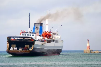 Суда для морского сообщения между Сахалином и Курилами построят в Санкт-Петербурге