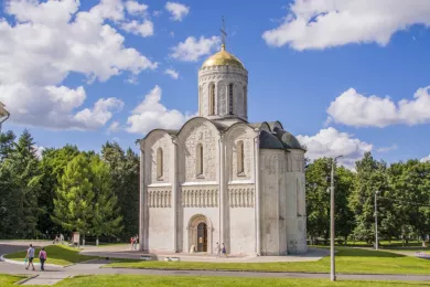 Дмитриевский собор города Владимира