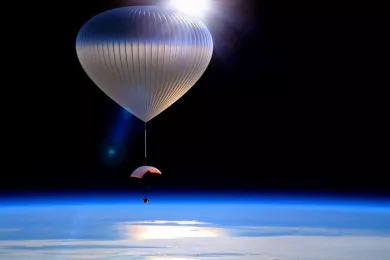 Запущен первый в мире метеорологический радиозонд