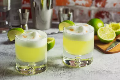 Национальный день коктейля Писко Сауэр  Día Nacional del Pisco Sour