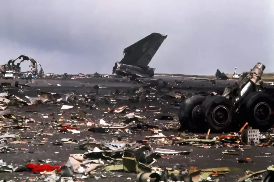Произошла крупнейшая авиакатастрофа в истории Казахстана - Знаменательное  событие